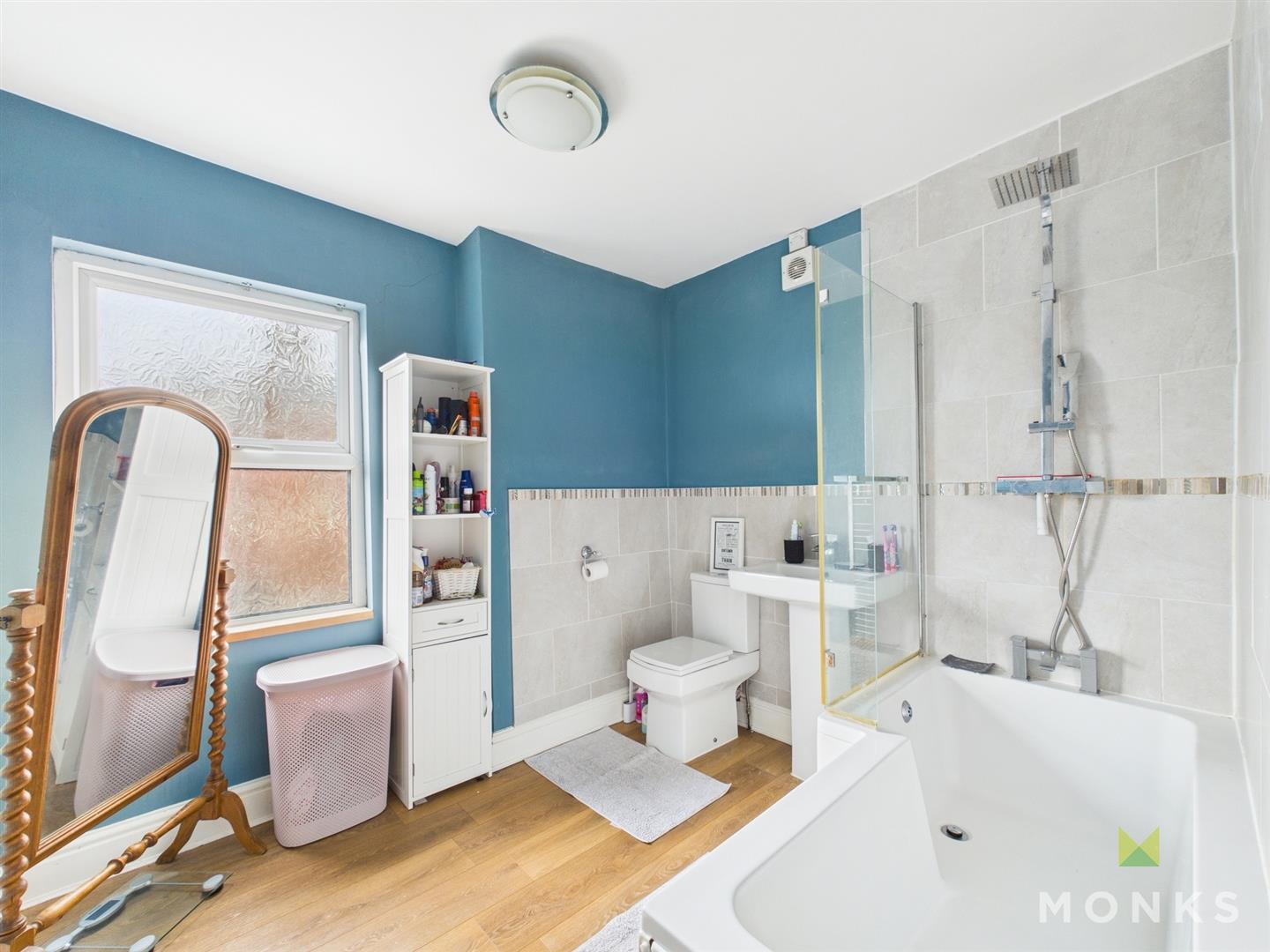 25 Stewart Road, Oswestry, SY11 2HB For Sale